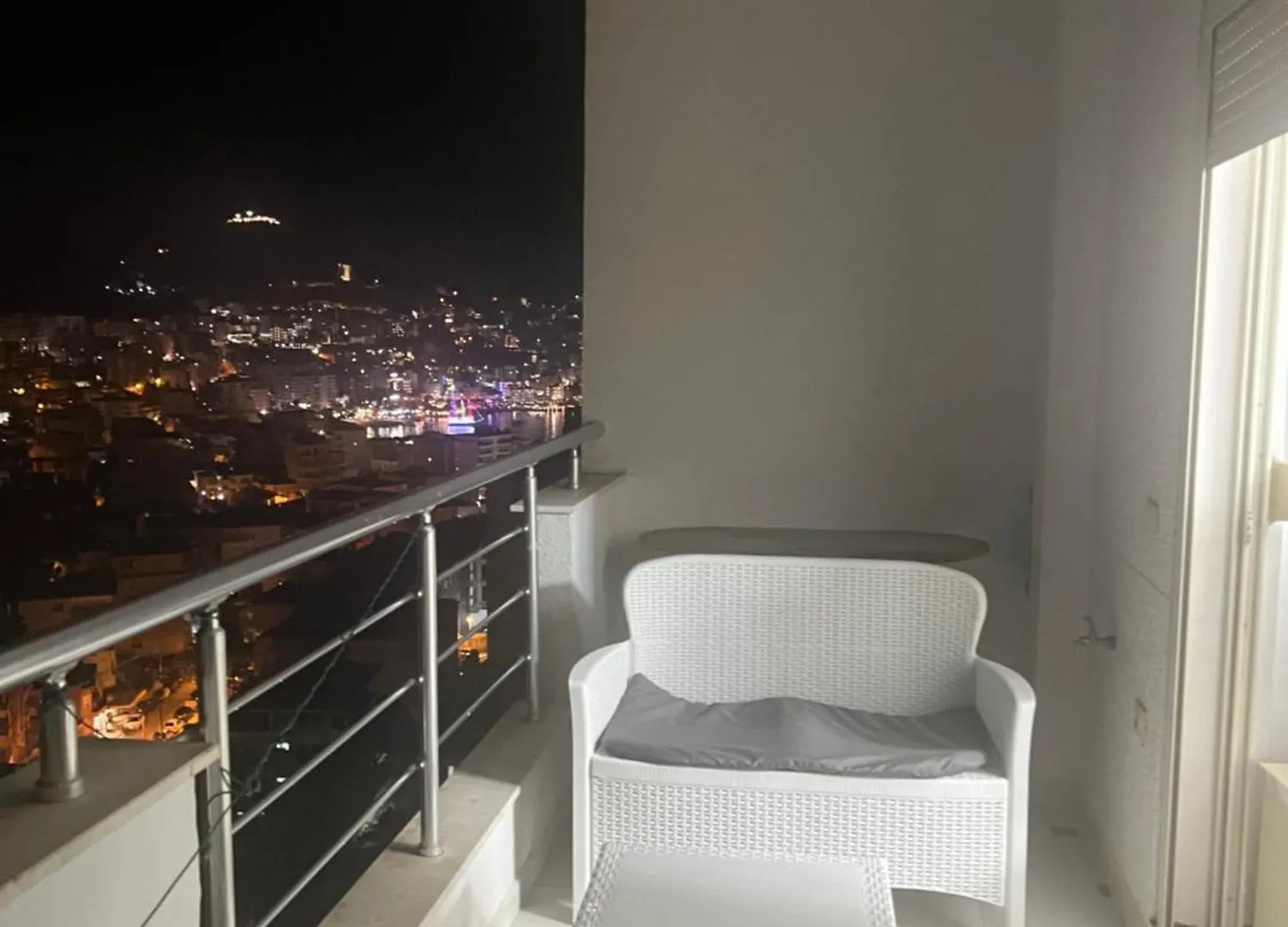 Apartments Megi Saranda